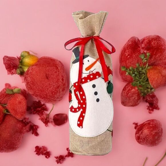 Holiday Snowman Burlap Wine Bottle Cover - Picture 3 of 5